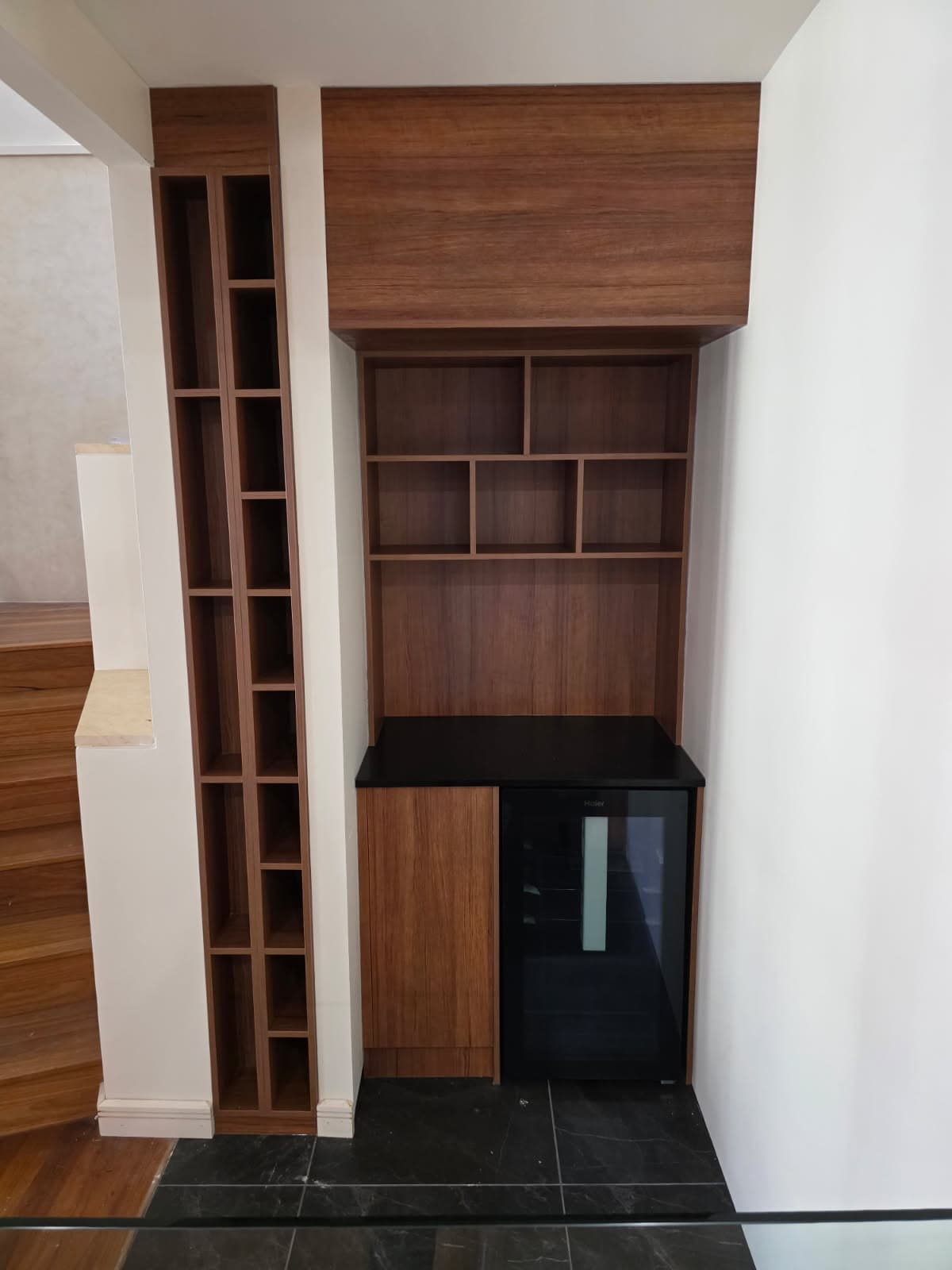 Custom Living Space & Ensuite — photo 2
