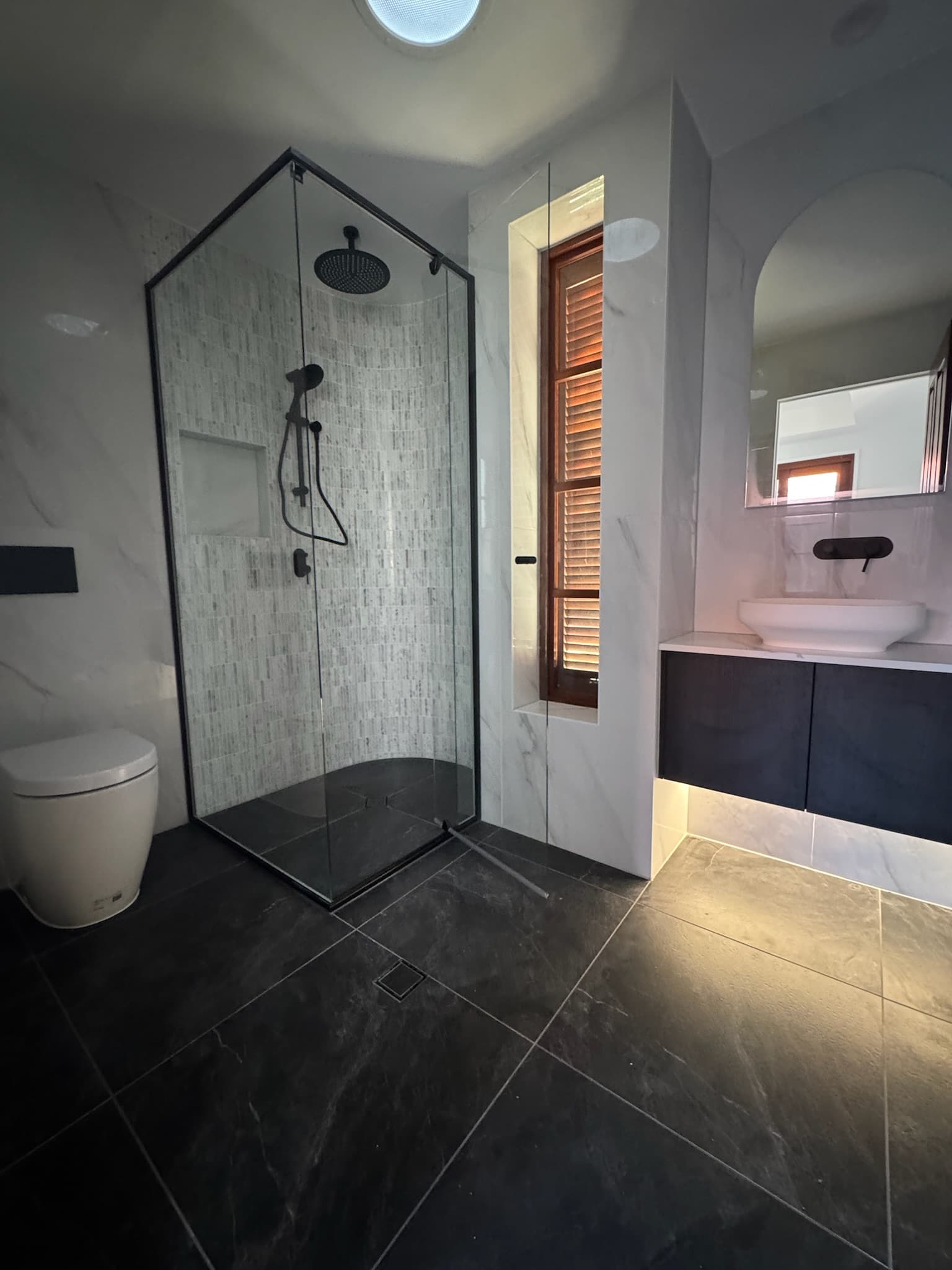 Custom Living Space & Ensuite — photo 5